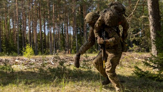 Royal Anglian Regiment soldier during training scenario exercise in Estonia 21052023 CREDIT MOD
