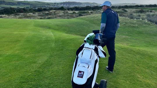 Royal Navy golfer at Saunton Credit BFBS DATE 11092025.jpg 