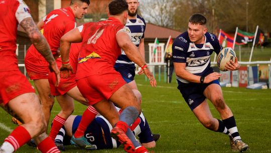 	Royal Navy v Army men