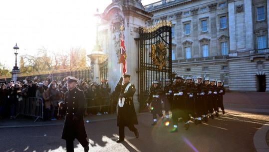 Royal Navy Guard Buckingham Palace London Changing The Guard Marching Defence Imagery