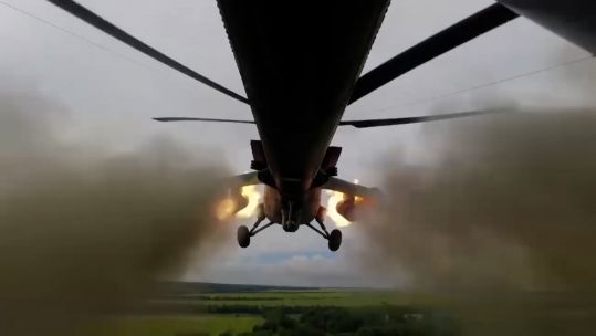 Russian Mi-35 Hind firing off a salvo of rockets, using a lofting technique 06072022 CREDIT Russian MOD