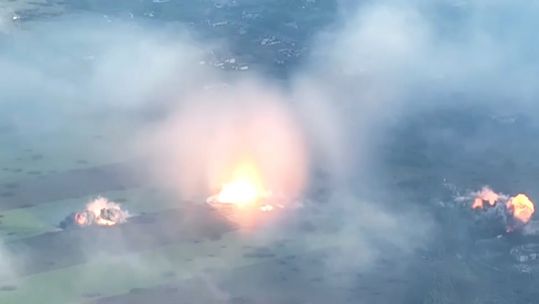 Russian thermobaric weapons being used in the Donbas region