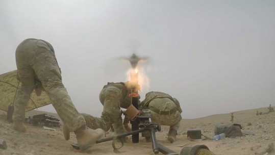 Video: 1 LANCS Live Firing The 81mm Mortar