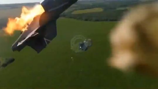 SU-25 pilot ejects poss filmed July - CREDIT RussianSocialMedia 23102022