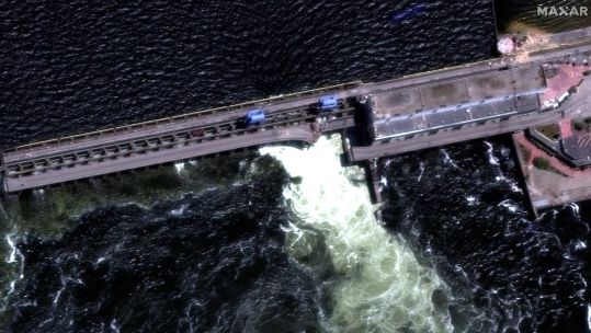 Satellite images of the Nova Kakhovka dam damage (Picture: Maxar Technologies).