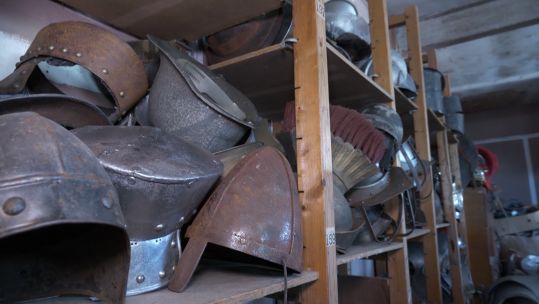Second largest collection of military costumes.