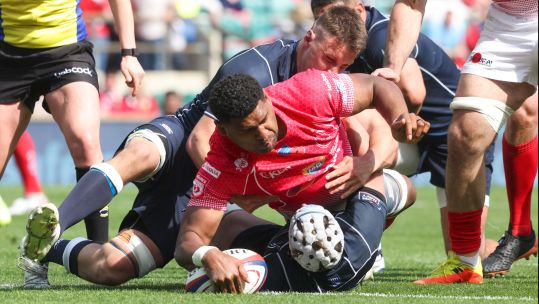 Sentiki Nayalo scores for the Army at Twickenham Credit Alligin Photography Date 30042022.jpg