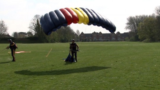 Silver Stars Parachute Team