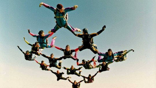 Forces TV Trains with RAF&#039;s Parachute Team