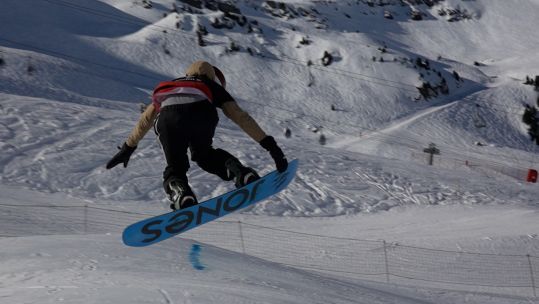 Snowboard at Meribel 2025 British Army Credit BFBS.jpg 
