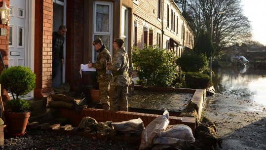 UK Troops join flood relief in Cumbria