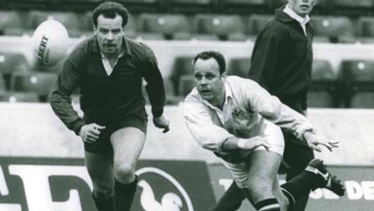 Steve Worrall playing for RAF rugby v Navy in 1983 Credit RAF Rugby Union.jpg