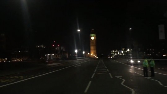 Waterloo Bridge Closed