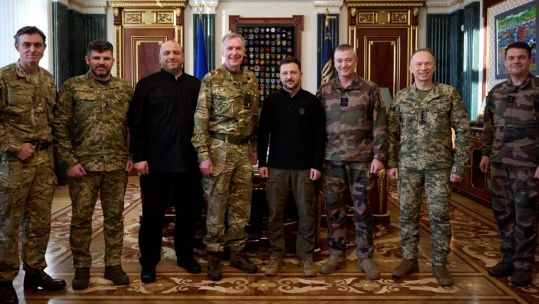 The CDS with his French counterpart on a visit to Kyiv 070425 CREDIT AdmTonyRadakin_ X