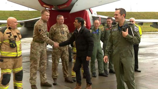 The Prime Minister meets personnel at RAF Lossiemouth ahead of Christmas.