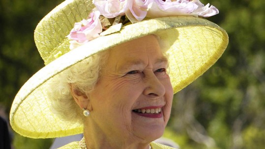 Queen 'Nearly Shot' By Guardsman