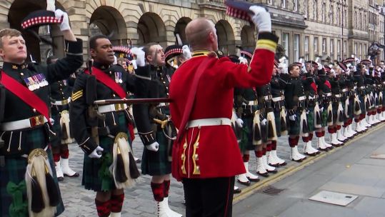 Tributes to the Queen as she left Balmoral 13092022 CREDIT BFBS