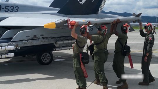 US AIM-9 Sidewinders CREDIT US DEPT OF DEFENCE