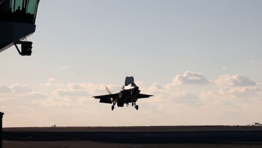 US F-35B jet landing on HMS Prince of Wales in the carrier's first SRVL landing