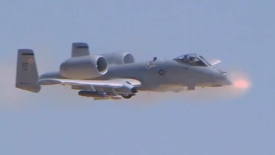 Should the US send Warthog fighter jets to help the Ukrainian Armed Forces (Picture: Aviation Nation).