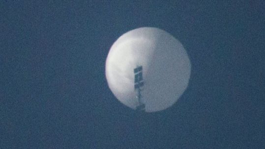 US is tracking a suspected Chinese surveillance balloon