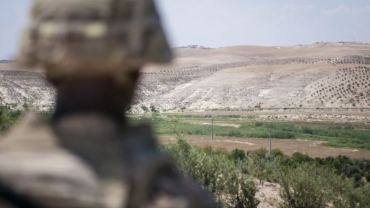 US soldier outside Manbij Syria 240618 CREDIT US ARMY