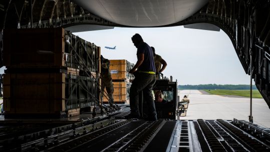 US upload munitions onboard a C-17 Globemaster III part of an additional security assistance package for Ukraine
