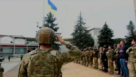 Ukrainian troops celebrating the liberation of Balakliia 13092022 CREDIT Ukrainian MOD