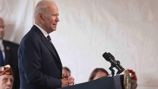 United States President Joe Biden Memorial Day Ceremony Veterans Memorial Park Delaware 300521 CREDIT Newscom Alamy Stock Photo