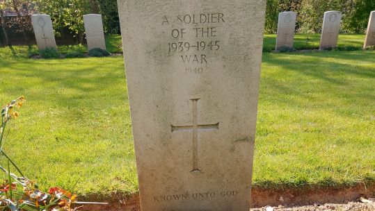 Unknown Grave Battle Of St Valery-en-Caux CREDIT POPPY SCOTLAND
