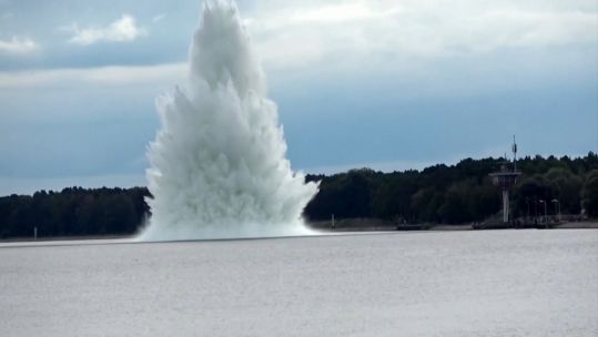 Water movement after British WW2 Tallboy bomb goes off underwater in poland USED ON 141020 CREDIT REUTERS.jpg