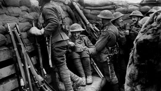 World War One British soldiers in a trench at the western front in France CREDIT PA