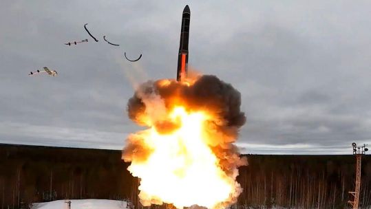 Vladimir Putin has said the threshold has now been lowered for Russia to use nuclear weapons (Picture: Russian defence ministry)