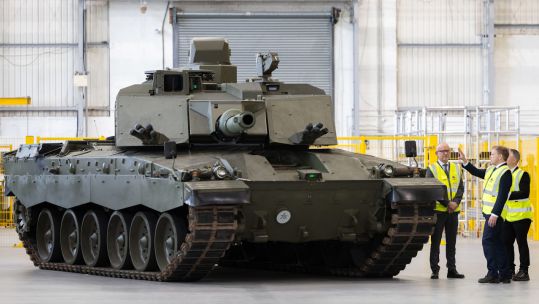 The Challenger 3 main battle tank has entered the final stage of production, pictured here during a visit from Defence Secretary Grant Shapps (Picture: MOD).