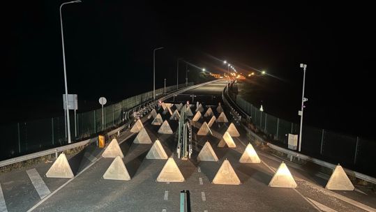 The Lithuanian MOD has announced that anti-tank obstacles have been placed between them and Russia's enclave Kaliningrad on bridges connecting their territories (Picture: Lithuanian MOD)