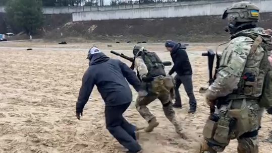 exUS Special Forces commander Colonel Andrew Milburn has set up Mozart Group to train Ukraine SF 07042022 CREDIT The Mozart Group.jpg