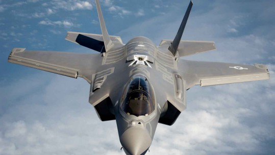 F35 to Miss Farnborough Airshow