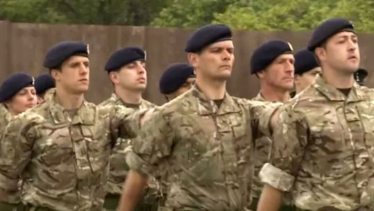 Defence Secretary Welcomes Reservists into the Ranks