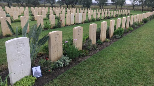 Gravestone 