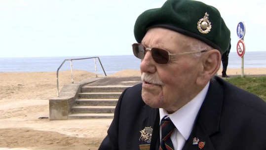 Marine Defies Doctor&#039;s Orders Not to Visit Normandy Cemetary