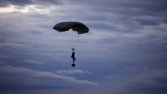 3 PARA - Airborne in Africa Episode Four