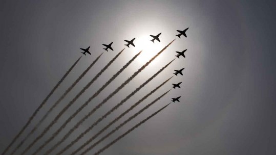 MOD Dismisses Red Arrows Retirement Rumours