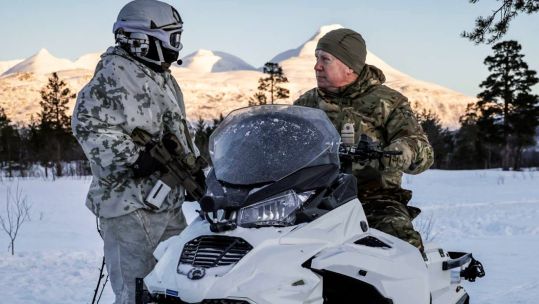 Vice Admiral Martin Connell has spent 24 hours with the UK Commando Force as they battle the elements in 'unforgiving' temperatures (Picture: Stainer-Hutchinson)