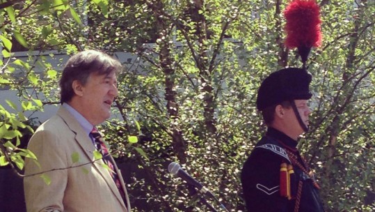 Stephen Fry Supports ABF at Chelsea Flower Show