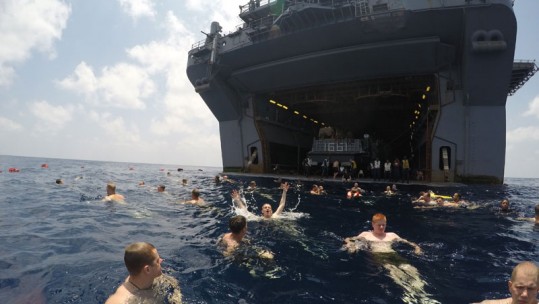 Hands To Bathe - Extreme Swimming On Board Ship