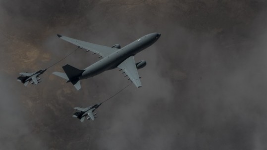 France Says UK Participation In Syria Strikes &#039; Absolutely Essential&#039;