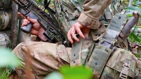 Quietly Open Velcro Pouches Or Straps In A Tactical Situation