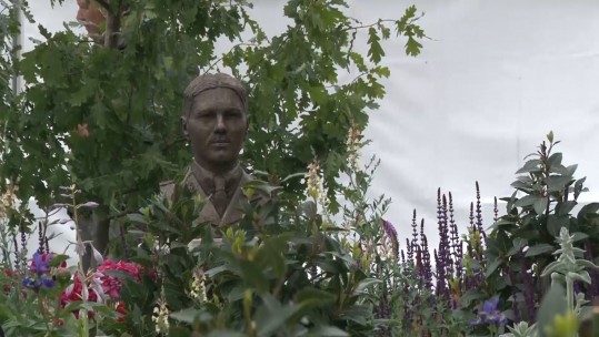 Wilfred Owen Garden 