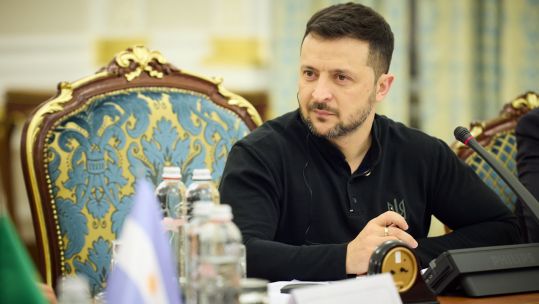 Ukrainian territory should be brought under ‘Nato umbrella’ suggests Zelensky (Picture: Volodymyr Zelenskyy)