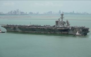 USS Abraham Lincoln arriving in Thailand